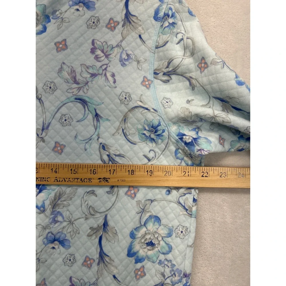 Miss Elaine Housecoat Womens M Blue Floral Quilted Zip Front Grandmacore Lounge‎